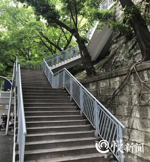 藏身渝中的步道年底与你见面 百米悬空栈道带你打卡“重庆味道”